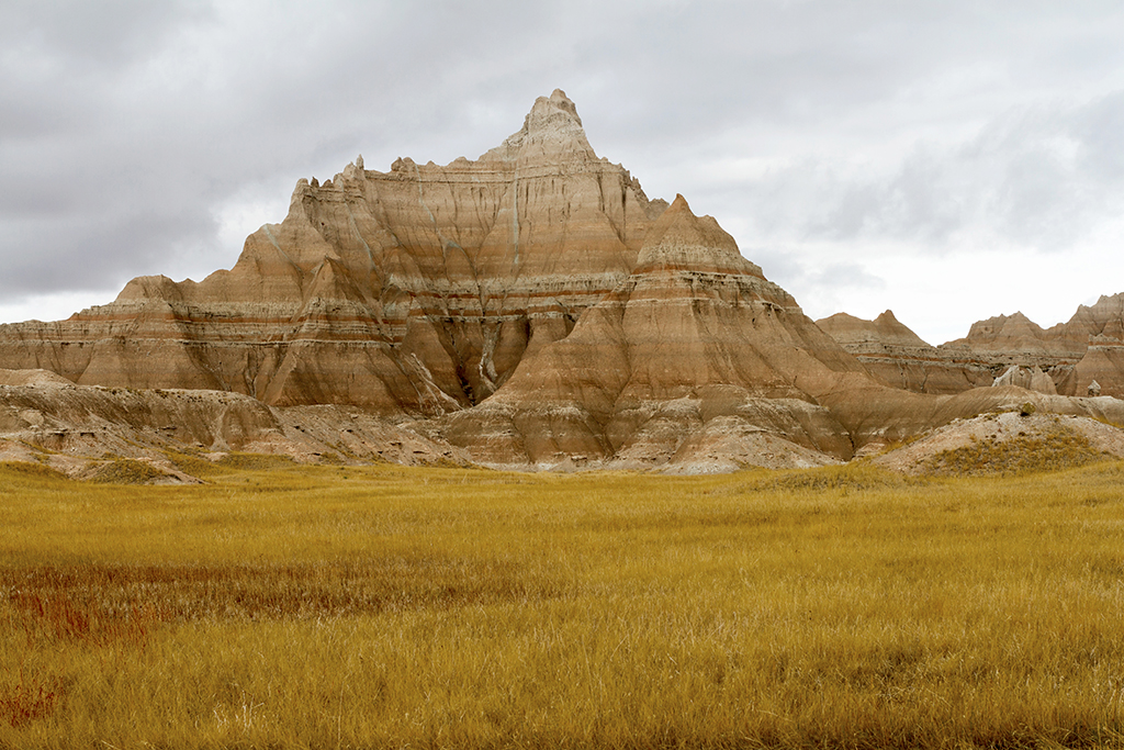 10-09 - 01.jpg - Badlands National Park, SD